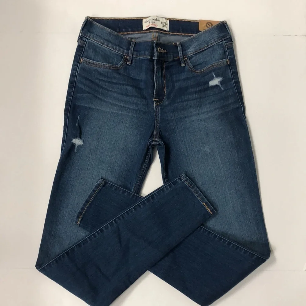 ABERCROMBIE KIDS SUPER SKINNY JEANS